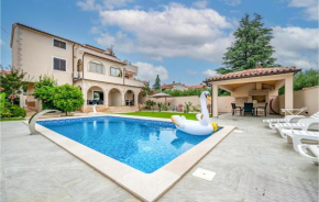 Beautiful Apartment In Medulin With Wifi